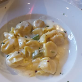 Trattoria 4 Leoni - Pear Ravioli (Fiocchetti) 14 € - Italian Near Me - Florence, FI Trattoria 4 Leoni - Pear Ravioli (Fiocchetti) 14 € - Italian Near Me - Florence, FI