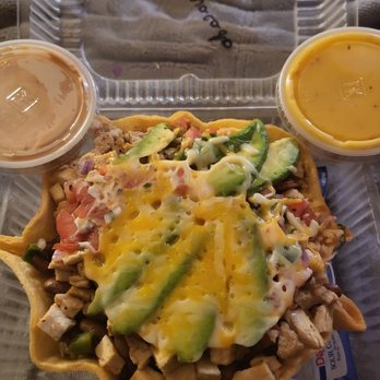 Kokopelli's Pizza - a plate of nachos - Pizza Near Me - Poughkeepsie, New York Kokopelli's Pizza - a plate of nachos - Pizza Near Me - Poughkeepsie, New York