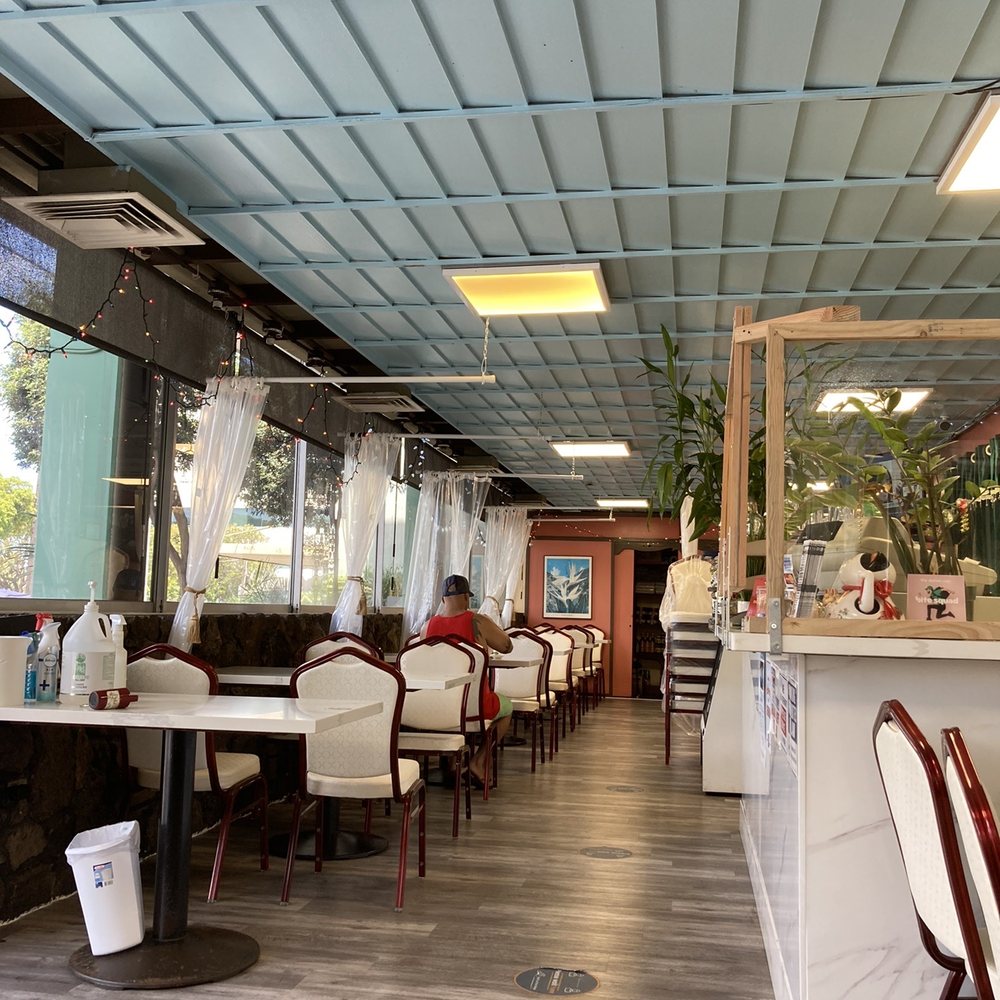 Super Pho - Waialae - I liked the curtains between each table!! - Vietnamese Near Me - Honolulu, Hawaii Super Pho - Waialae - I liked the curtains between each table!! - Vietnamese Near Me - Honolulu, Hawaii