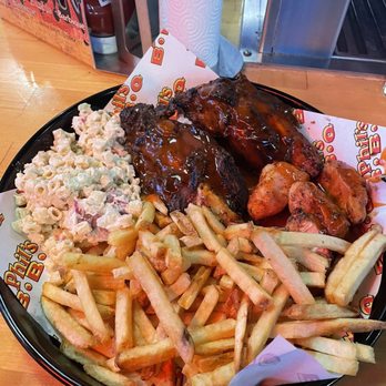 Phil's BBQ - Beefy Rib & Chick-Less Dinner - Barbeque Near Me - Santee, California