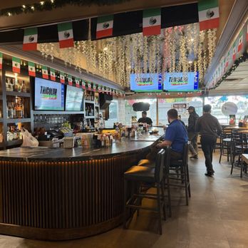 La Morena mexican restaurant 2 - Clean bar - Mexican Near Me - Aurora, Colorado La Morena mexican restaurant 2 - Clean bar - Mexican Near Me - Aurora, Colorado