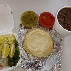 Barbacoa El Primo - We got the 1lb. So. Much. Food.