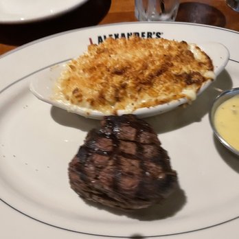 J. Alexander's - Filet Mignon with Béarnaise - New American Near Me - Boca Raton, Florida J. Alexander's - Filet Mignon with Béarnaise - New American Near Me - Boca Raton, Florida
