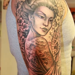 Skin Art Tattoo