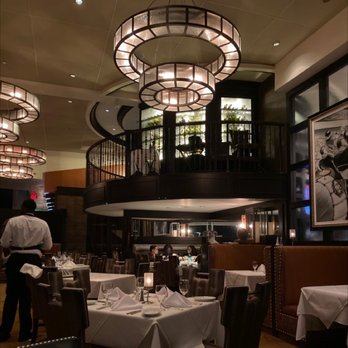 Ruth's Chris Steak House - Main dining - Steakhouses Near Me - Houston, Texas Ruth's Chris Steak House - Main dining - Steakhouses Near Me - Houston, Texas