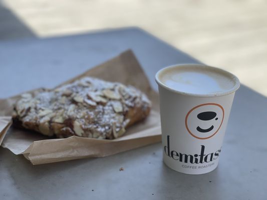 Demitasse by null