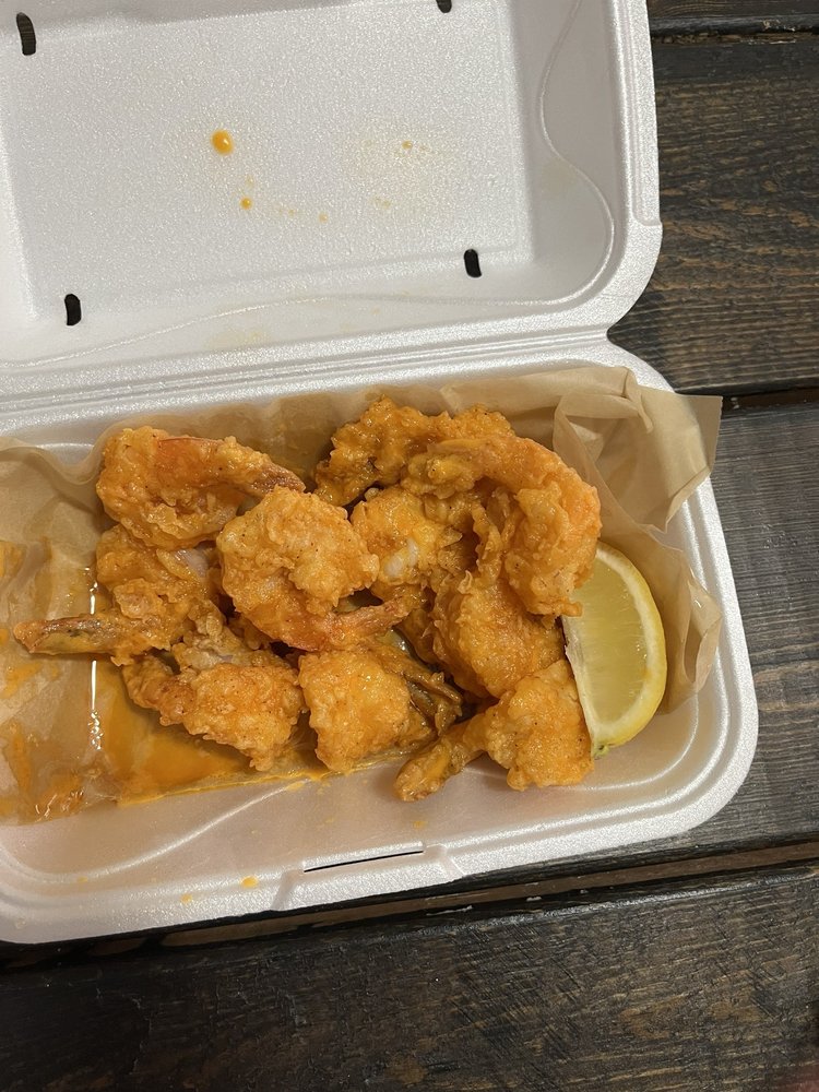 HOOTIE’S BAIT & TACKLE Updated April 2024 Charlotte, North Carolina