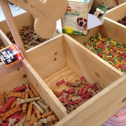 Cool Feed & Ranch Supply - Are you still looking at these pix!??