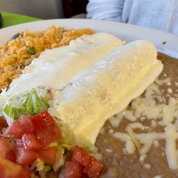 Casa Cortés Mexican Restaurant - Enchiladas crème - Mexican Near Me - Dacono, Colorado Casa Cortés Mexican Restaurant - Enchiladas crème - Mexican Near Me - Dacono, Colorado