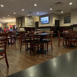 Dining area. Dining area.