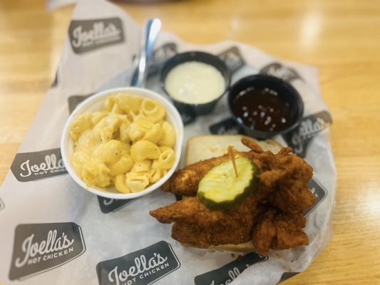Joella's Hot Chicken - Lexington by null