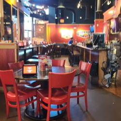 Red Robin Gourmet Burgers and Brews