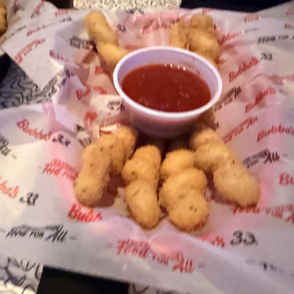 Bubba's 33 - Twisted cheese, very good. - American Near Me - Tempe, Arizona