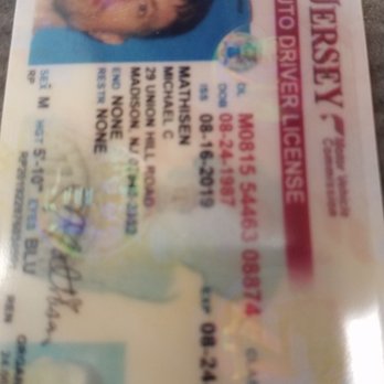 Move 4 Less - Here's the ID to the criminal at large that they sent - Movers Near Me - Las Vegas, Nevada
