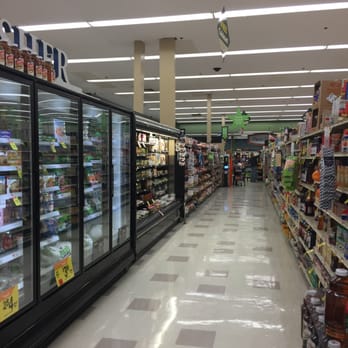 Star Market - Newtonville Star Market -- 33 Austin Street, Newtonville Interior - Grocery Near Me - Newtonville, Massachusetts Star Market - Newtonville Star Market -- 33 Austin Street, Newtonville Interior - Grocery Near Me - Newtonville, Massachusetts