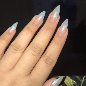 Red Nails - Nail Salons Near Me - Tucson, Arizona Red Nails - Nail Salons Near Me - Tucson, Arizona