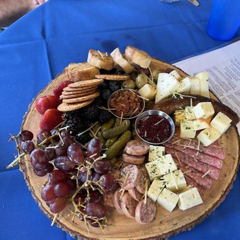 Well Hung Vineyard - Charcuterie - Wine Bars Near Me - Charleston, South Carolina Well Hung Vineyard - Charcuterie - Wine Bars Near Me - Charleston, South Carolina