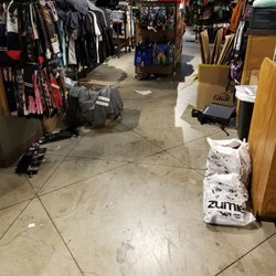 Zumiez - The store is a mess!