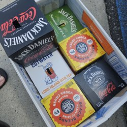 Joe Canal's Discount Liquor Outlet