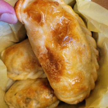 Himasuey - Jerk Chicken Empanada - Nicaraguan Near Me - Emeryville, California Himasuey - Jerk Chicken Empanada - Nicaraguan Near Me - Emeryville, California