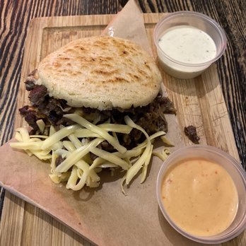 Caracas DE Ayer - Arepa Caracas de Ayer - Venezuelan Near Me - Miami, Florida