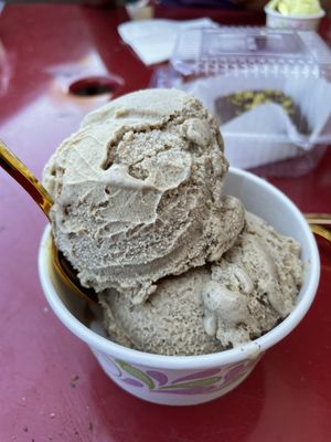 Petals Creamery by null
