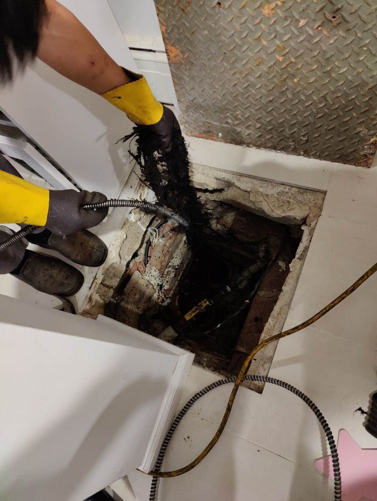 Slide of Suda Plumbing