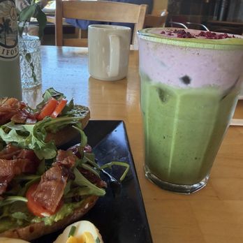 Bayside Farmstead Café - Black widow matcha - Coffee & Tea Near Me - Bayside, California