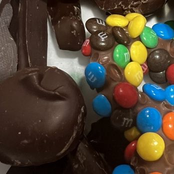Love Lane Sweet Shoppe - Delicious assortment of dark chocolate. - Candy Stores Near Me - Mattituck, New York