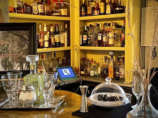 Zoubi Restaurant & Bar by null