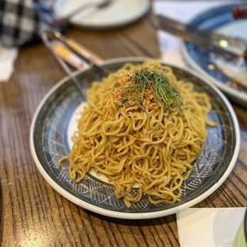 Lineage - Garlic Szechuan Noodles - Asian Fusion Near Me - Wailea, Hawaii Lineage - Garlic Szechuan Noodles - Asian Fusion Near Me - Wailea, Hawaii
