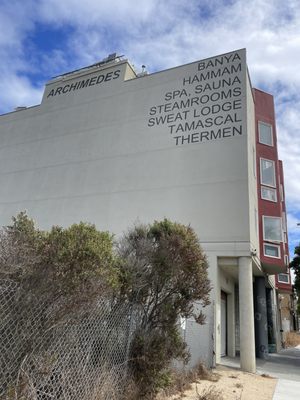 Archimedes Banya by null