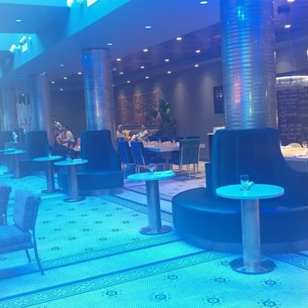 Tryp by Wyndham Newark - Bar is VERY NICE - Hotels Near Me - Newark, New Jersey Tryp by Wyndham Newark - Bar is VERY NICE - Hotels Near Me - Newark, New Jersey