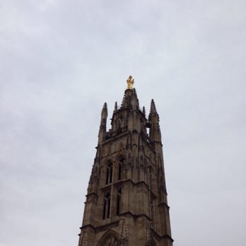 Place Pey-Berland - La vierge à l'enfant - Landmarks & Historical Buildings Near Me - Bordeaux, 33
