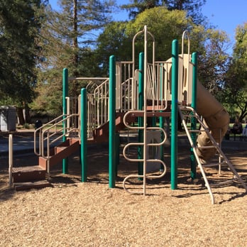 Almond Park - Larger play structure. - Parks Near Me - Livermore, California Almond Park - Larger play structure. - Parks Near Me - Livermore, California
