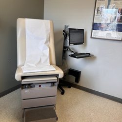 Pima Heart and Vascular - Waiting Room