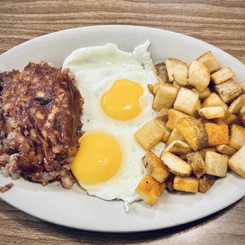 Lizard's Thicket Restaurants - Corned Beef Hash - Southern Near Me - Columbia, South Carolina Lizard's Thicket Restaurants - Corned Beef Hash - Southern Near Me - Columbia, South Carolina