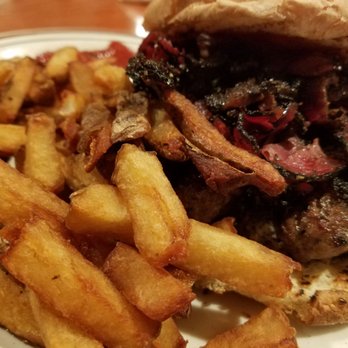 Zan's Kosher Deli - Burger Supreme - Kosher Near Me - Lake Grove, New York