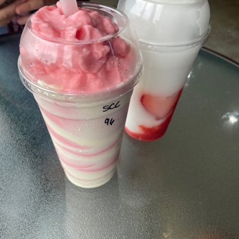 Zero Degrees - Strawberry Cheesecake & Pina colada - Bubble Tea Near Me - Orlando, Florida Zero Degrees - Strawberry Cheesecake & Pina colada - Bubble Tea Near Me - Orlando, Florida