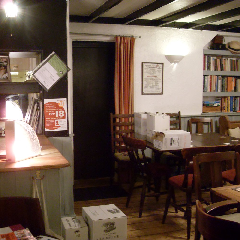 The Bridge End Inn - Pubs Near Me - Ruabon, WRX The Bridge End Inn - Pubs Near Me - Ruabon, WRX