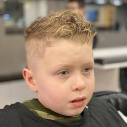 Simple Cutz Barbershop - Hold up where am I ...