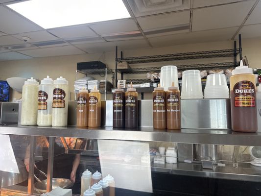 Dukes Barbecue by null