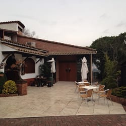 Can Biel - Entrada