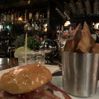 Tom Bergin's - Uh, can we say Bacon! - Sports Bars Near Me - Los Angeles, California Tom Bergin's - Uh, can we say Bacon! - Sports Bars Near Me - Los Angeles, California