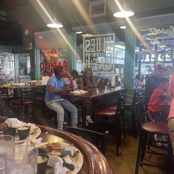 Blues City Cafe - The ambiance of the cafe!!! Real relaxed!! - Southern Near Me - Memphis, Tennessee
