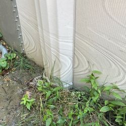 Pool King Recreation - Pool expanding at post - swollen