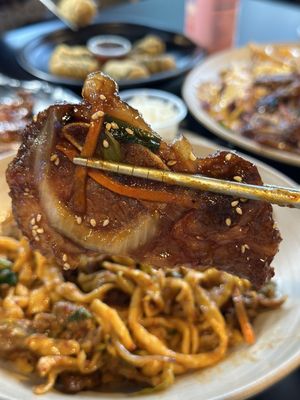 The Bulgogi + Dukuhbee Noodle by null