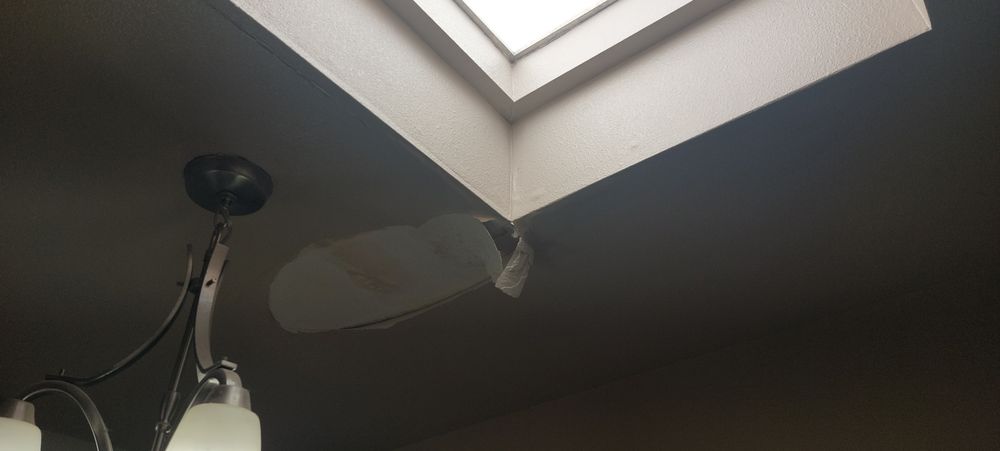 Slide of Peterbuilt Roofing