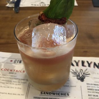 Graylynn - A La Tomate - Cocktail Bars Near Me - Buffalo, New York