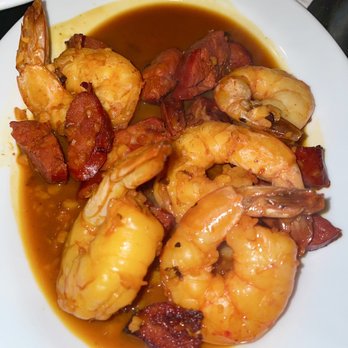 Oxford Tavern - Shrimp Mozambique - Italian Near Me - Barrington, Rhode Island